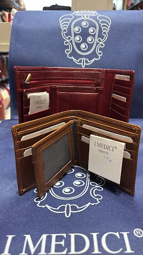 Portafogli in pelle a Firenze Centro