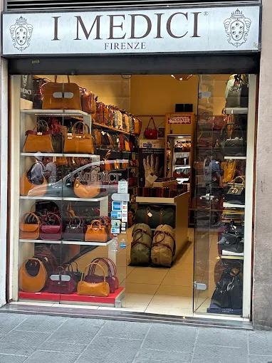 Pelletteria con articoli personalizzati a Firenze centro